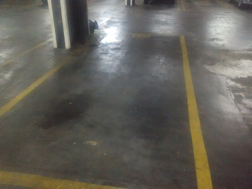 Alquilo Cochera Grande En Almagro