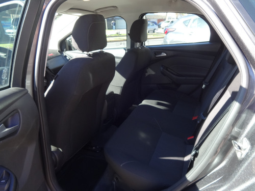 Ford Focus Focus 5d Se 2.0l Mt