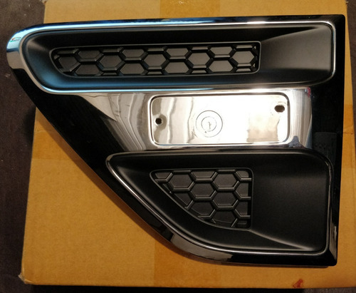 Imagen 3 de 4 de Placa Emblema Branquea Insignia Ranger Xlt Ltd Legitimo Ford