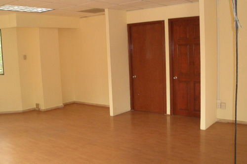 Imagen 11 de 15 de Se Renta Excelente Casa Con Uso De Suelo De 1200 M2 En Insur