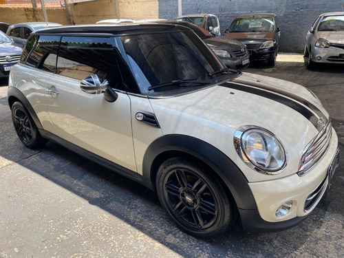 Mini Cooper One 2011 1.6