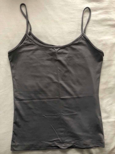 Musculosa Gris - Zara - Talle M
