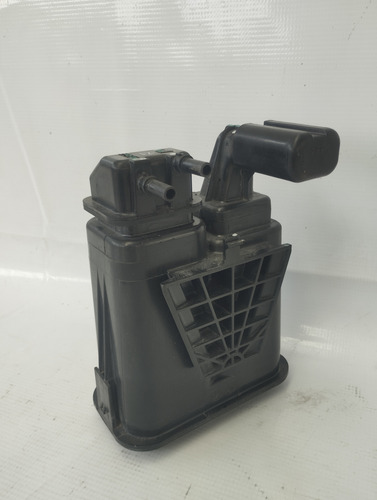 Filtro De Canister Chevrolet Trax Ls 1.8l Mod.13-16 Original (Usado)