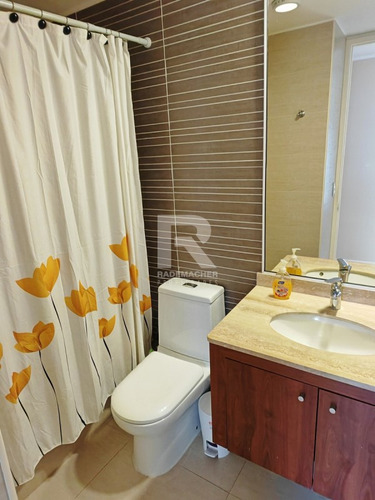Amplio Departamento 3 Dorm Y 2 Estac. A 2 Cuadras Costanera