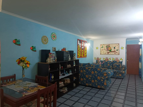 Casa En Venta En Guatire Castillejo De Un Nivel Economica Acogedora En Calle Cerrada Cerca Del Hospital Conjunto Residencial Mucuchies Con Terraza Patio Techado