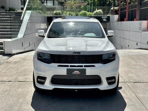 Jeep Grand Cherokee Srt8