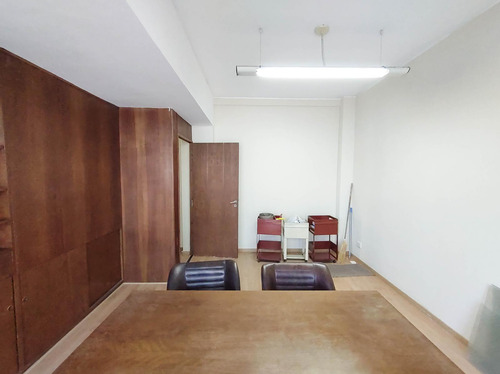 Oficina Avenida San Martin España Y Hospitales Macrocentro Rosario