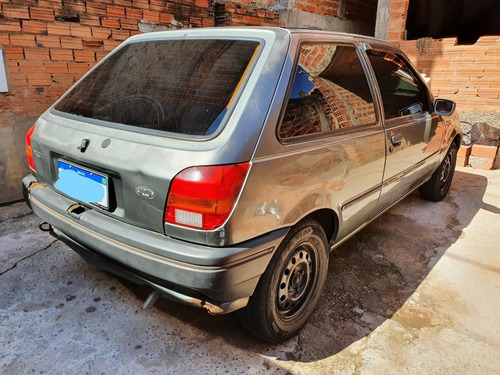 Ford Fiesta 95 1.3 Gasolina