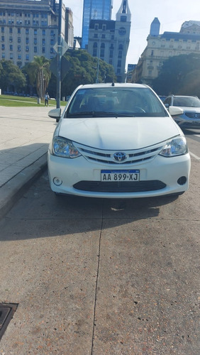 Toyota Etios Xs 2017