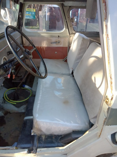 Imagen 5 de 7 de Jeep Ika