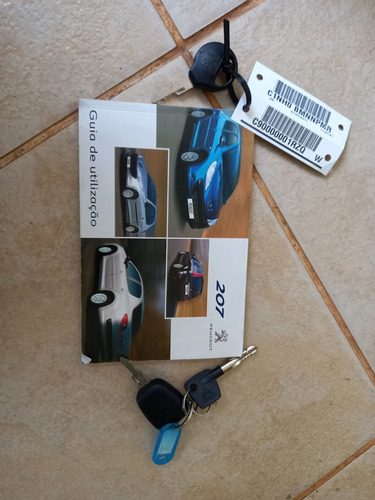 Imagem 10 de 15 de Peugeot 207 1.4 Xr 8v Flex 4p Manual