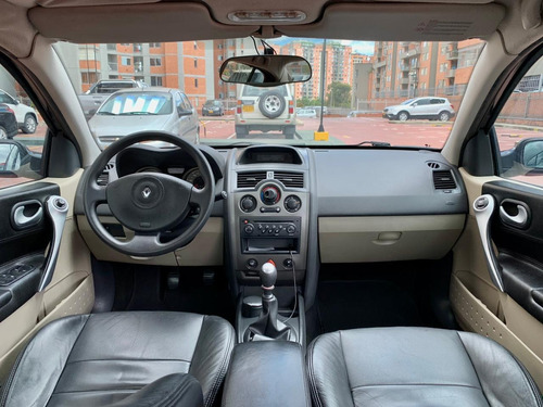 Renault Mégane Il 2.0 Mecanico Sedan 2009