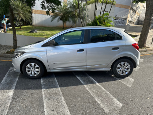 Chevrolet Onix Onix 1.0 Joy SPE/4