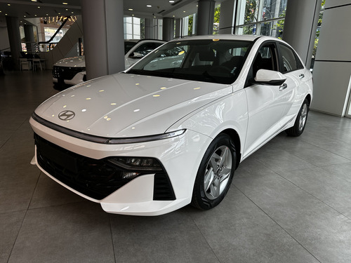 Hyundai Accent Gls 2025