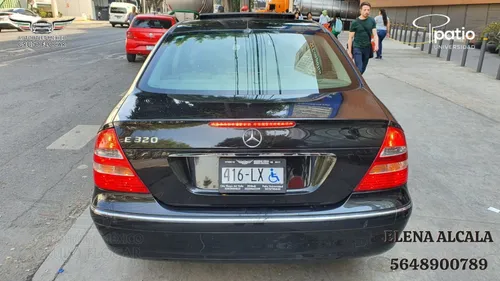 Mercedes Benz E320