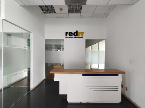 Local En Renta - Corporativo Cygni Pb - 600 M2