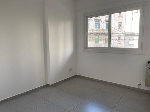 Departamento En Alquiler De 1 Dormitorio En La Plata