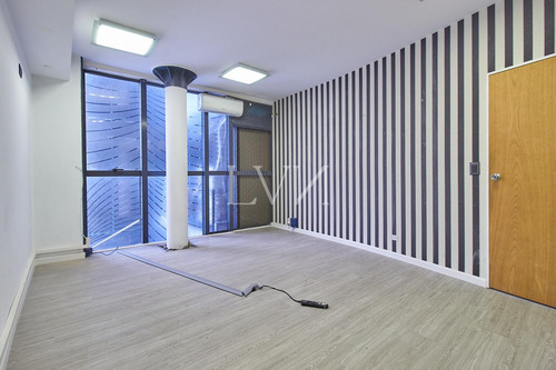 Venta Oficina 6 Ambientes - Microcentro