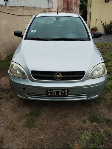 Chevrolet Corsa 1.8 Gl Aa Dh