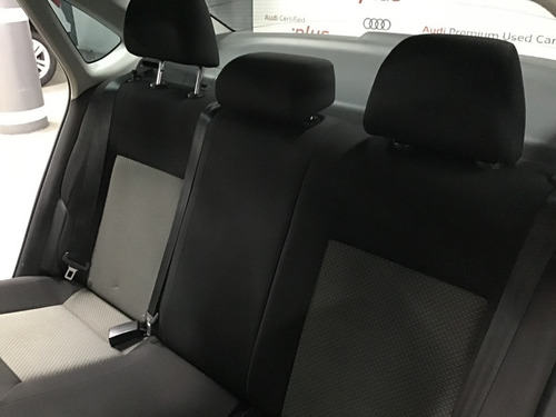 Imagen 10 de 10 de Volkswagen Vento Startline 2018