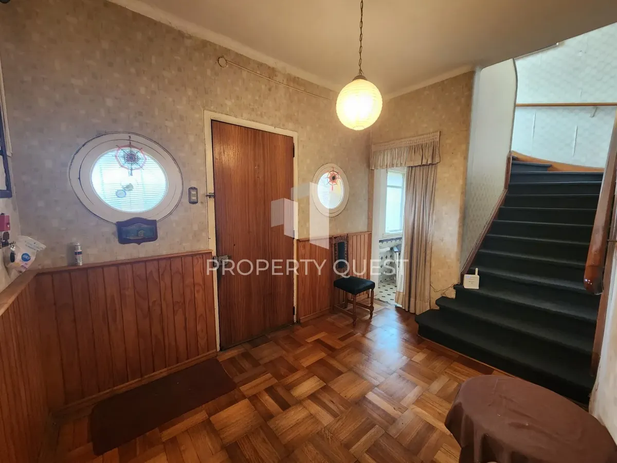 Imagen 5 de 26 de Venta Casa 4d+3b Barrio Universitario