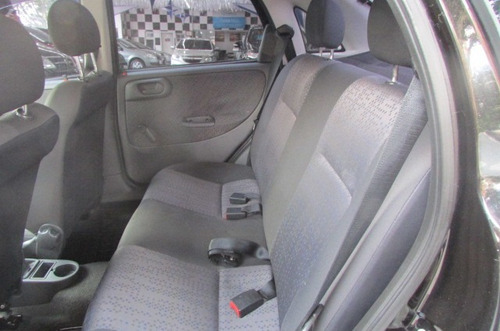 Gm Corsa 1.4 Sedan Maxx/direção Hid/vidros E Travas Ele/2008