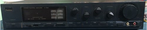 Amplificador Sansui C-1000
