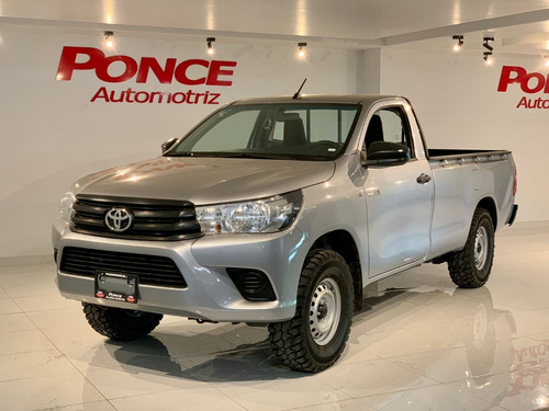 Imagen 2 de 12 de Toyota Hilux 2017 Cabina Regular Std