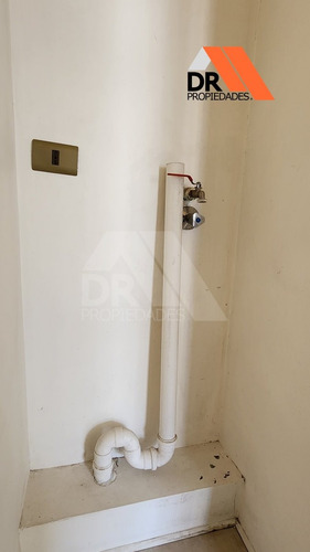 Venta Departamento 2 Dormitorios, Cocina Y Estacionamiento