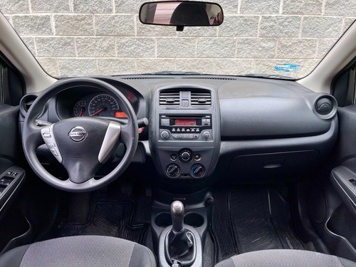 Imagen 10 de 13 de Nissan Versa 1.6 Sense Mt
