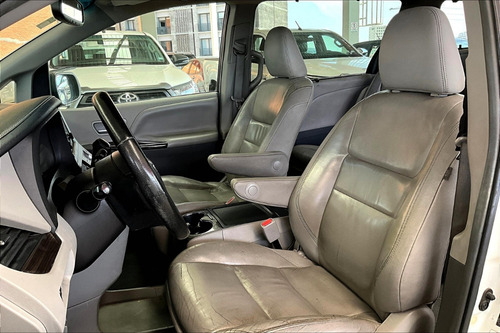 Toyota Sienna 3.5 Xle Piel At