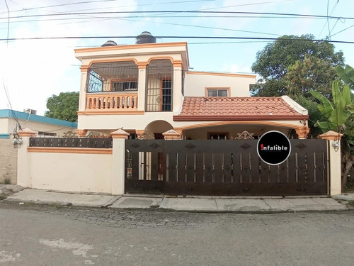 Casa En Venta En San Francisco De Macorís, Rep. Dom. 