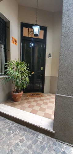Imagen 2 de 14 de Excelente Casa 5 Amb Reciclada , A Mts De La Plaza De Devoto