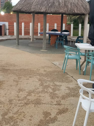 Imagen 4 de 16 de Fernando Guerrero Vende Apartamento En Tucacas Residencia Guaruja