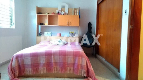 Imagen 15 de 18 de Liliana Martinez Remax Casa En Venta En Urb. Trigal Norte Cd 134343