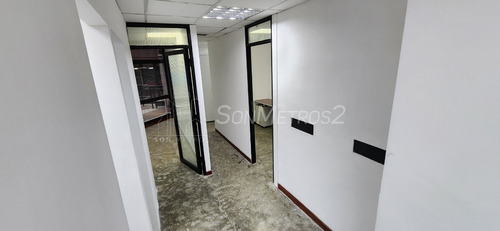 Oficina Alquiler Sabana Grande 167 Mts2 + Terraza Sonmetros2