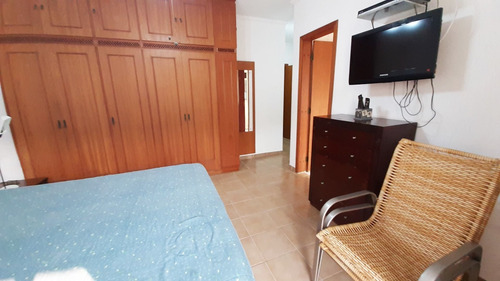 Imagem 13 de 27 de Apartamento, 200 M² - Venda Por R$ 1.000.000,00 Ou Aluguel Por R$ 6.000,00/mês - Praia Das Pitangueiras - Guarujá/sp - Ap3745