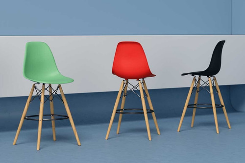 Banco Eames Para Barra Bar De Polipropileno Durable C/ Metal Color Verde