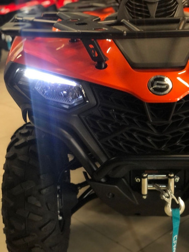 Quadriciclo Cforce 450 S - 4x4 - Automático