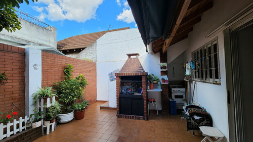 Imagen 11 de 13 de Casa 3 Ambientes, Excelente Condiciones, Amplia Terraza