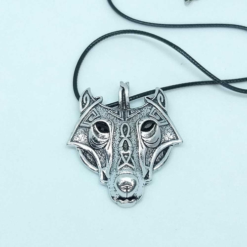 Collar De Lobo Vikingo Fenrir De Colección