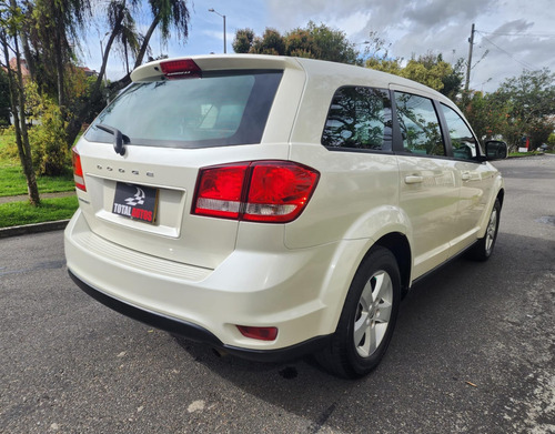 Dodge Journey 2.4 Se 7 Pasajeros full
