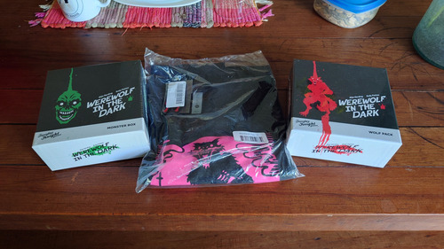 Werewolf In The Dark Completo Con Pin Y Playera (Usado)