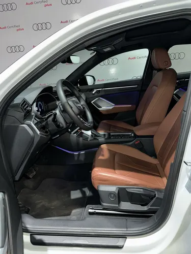 Audi Q3 2.0 Sportback 35 Tfsi Select 180hp Dsg