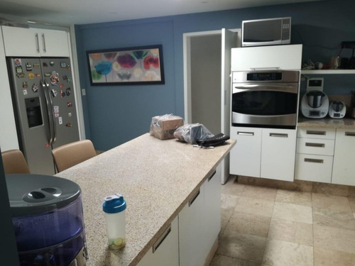 Imagen 9 de 13 de Venta De Residencia Con Alberca Propia En Villas Del Mesón Juriquilla