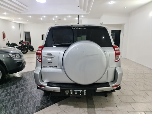 Imagen 7 de 13 de Toyota Rav4 2013 2.4 4x2 At