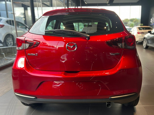 Imagen 6 de 20 de Mazda 2 Sport Tuoring 2023
