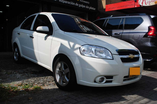 Chevrolet Aveo Emotion 1.6