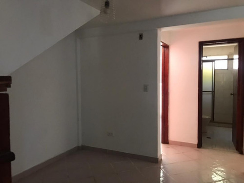 Imagen 6 de 13 de Town House En Venta