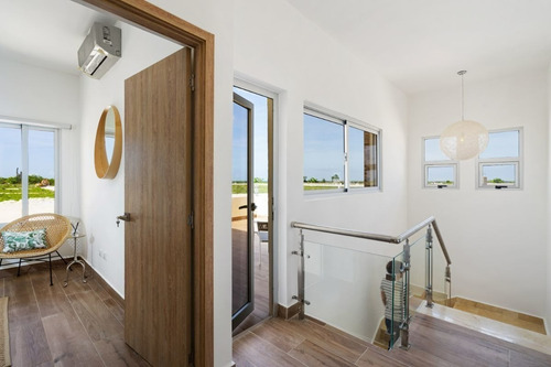 Imagen 9 de 30 de Villa De 4 Habitaciones Y Estudio En Punta Cana